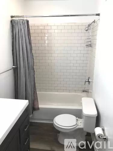 Main picture of 4407 Cherokee St