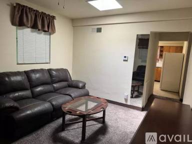 Main picture of 1216 University Ave