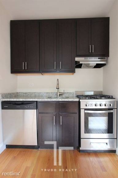 Main picture of 612 W Patterson Ave