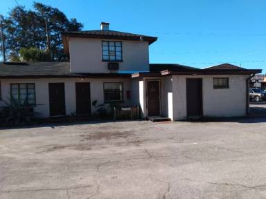 Main picture of 5101 N Main St
