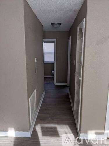 Main picture of 6244 E 21st St