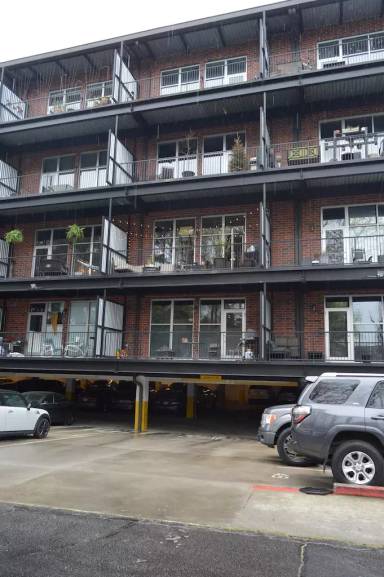 Main picture of Peachtree Malone Lofts