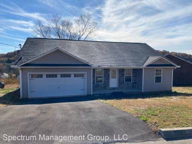 Main picture of 3317 Parker Blvd
