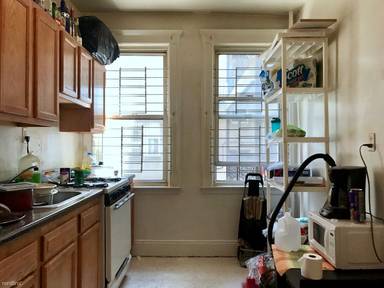 Main picture of 1634 Commonwealth Ave