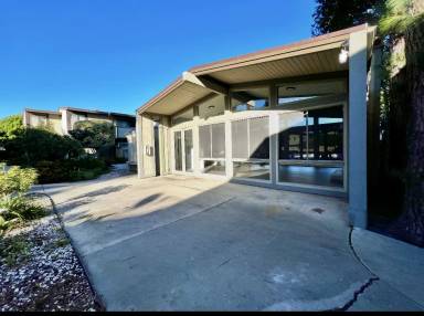 Main picture of 806 Coriander Dr