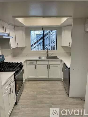 Main picture of 520 W Elk Ave