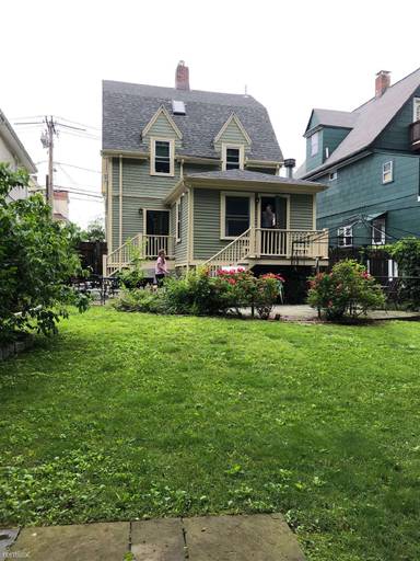 Main picture of 29 Hopedale St