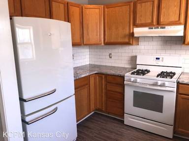 Main picture of 1516 E 37th St