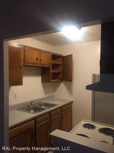 Main picture of 15219 Maple Park Dr