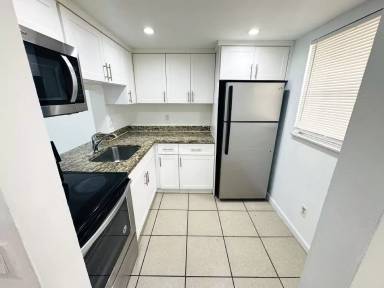 Main picture of Brookfield Square