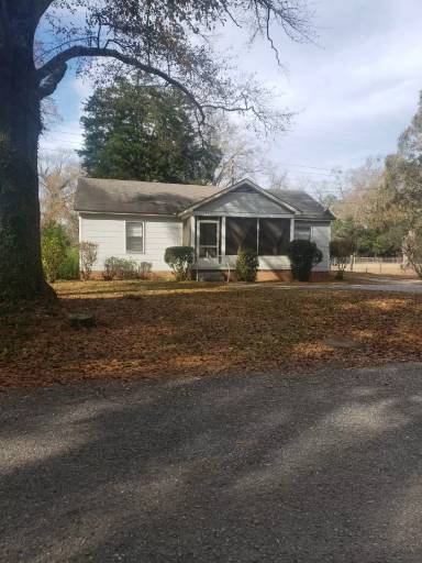 Main picture of 3321 Branch St