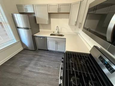 Main picture of 2803 E Belleview Pl