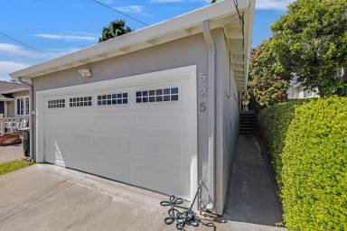 Main picture of 525 Chestnut Ave