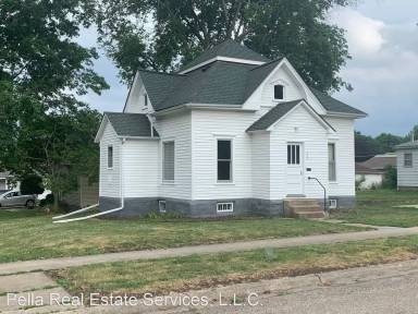 Main picture of 402 Pine St