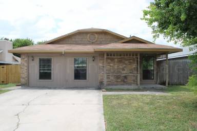 Main picture of 2204 Cimmaron Dr