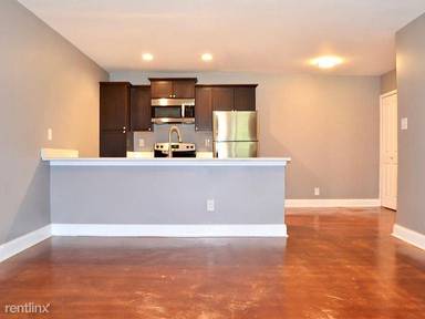 Main picture of 211 Routt St