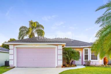Main picture of 714 Calico Jack Way
