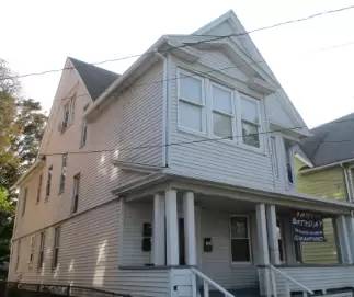 Main picture of 456 Wilmot Ave