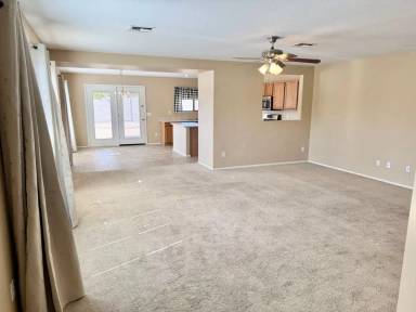 Main picture of 3232 W Cavedale Dr