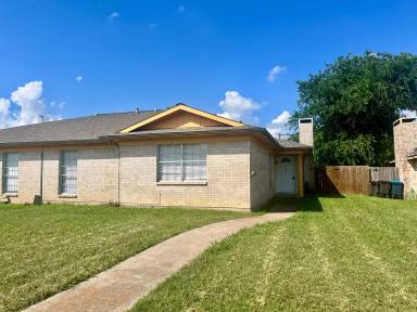 Main picture of 4325 Segura Ct S