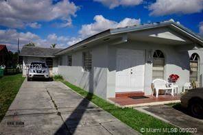 Main picture of 7115 SW 21st St