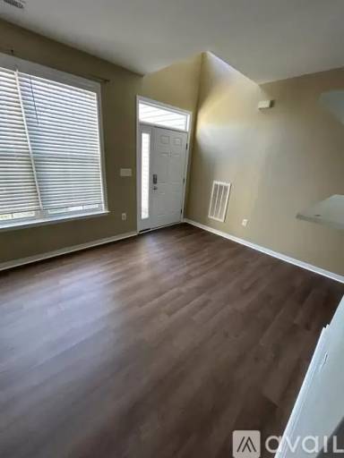 Main picture of 1718 Stonemill Lake Ter