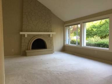 Main picture of 14207 SE 45th Pl