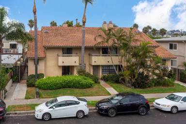 Main picture of 1038 Hornblend St