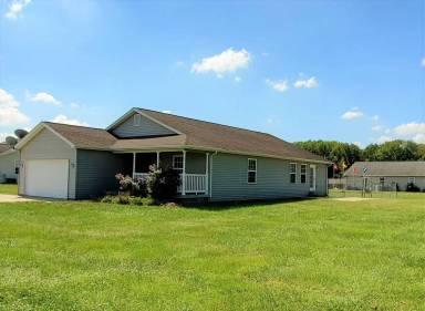 Main picture of 290 N Chamberlain St