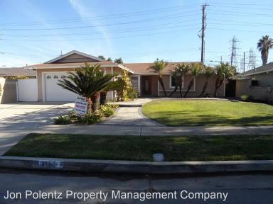 Main picture of 19152 Bikini Ln