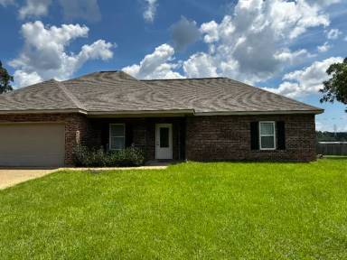 Main picture of 139 Gano St