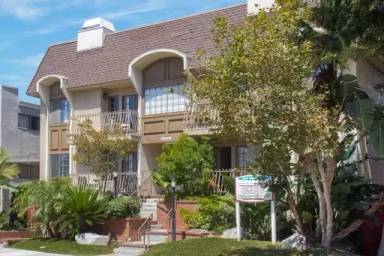 Main picture of 3546 Hughes Ave
