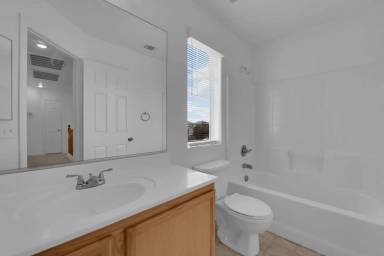 Main picture of 813 E La Madre Way
