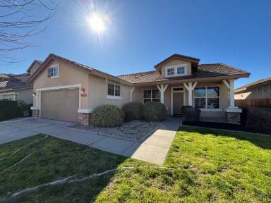 Main picture of 8683 Heritage Hill Dr