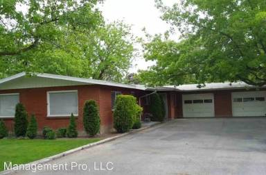 Main picture of 3819 W Kootenai St