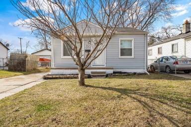 Main picture of 22843 Heussner Ave