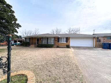 Main picture of 1410 Aspen Ave
