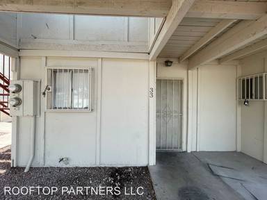 Main picture of King Richard Court Condominiums