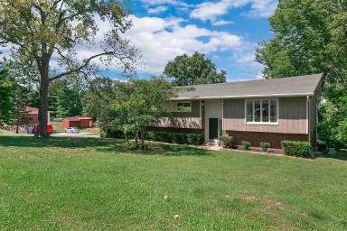 Main picture of 5110 W Fork Rd