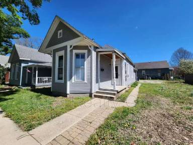 Main picture of 1436 S 4th St