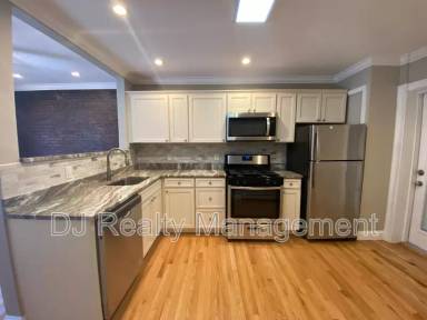 Main picture of 466 Commercial Street LLC - 6
