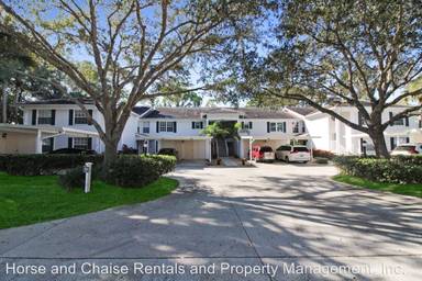 Main picture of 801 Montrose Dr
