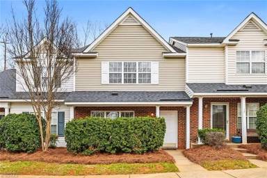 Main picture of 14 Sidney Marie Ct