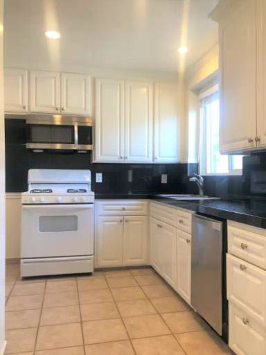 Main picture of 6437 W 86th Pl
