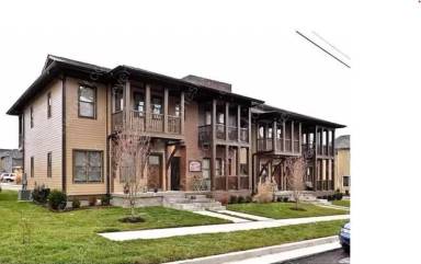 Main picture of 206 36th Ave N