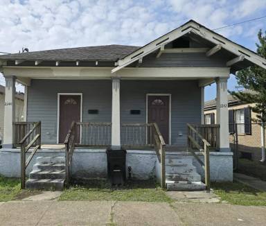 Main picture of 2244 N Miro St