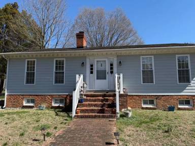 Main picture of 7685 Turner Rd
