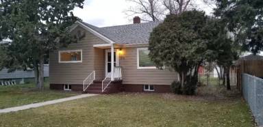 Main picture of 312 N Oak St