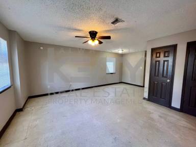 Main picture of 107 Vieux Orleans Cir