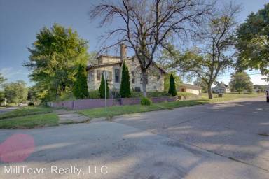 Main picture of 1629 7th St